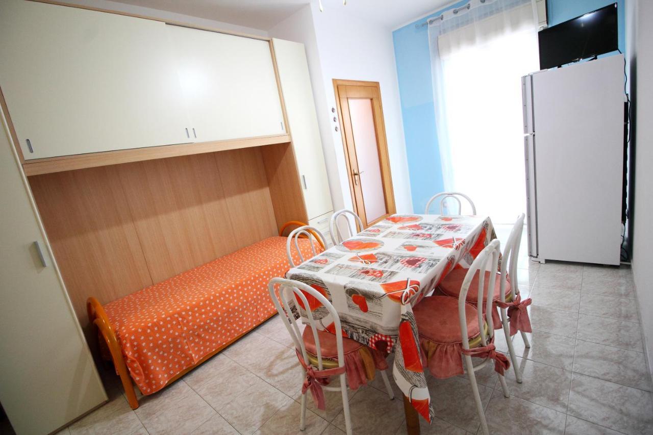 Ferienwohnung Trilocale Rivabella Gallipoli Exterior foto